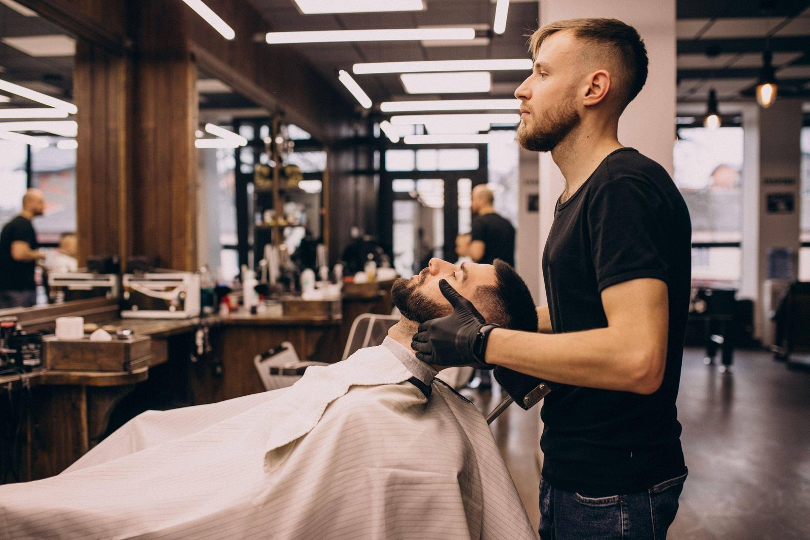 Tailored Perfection: The Classic Cut Experience